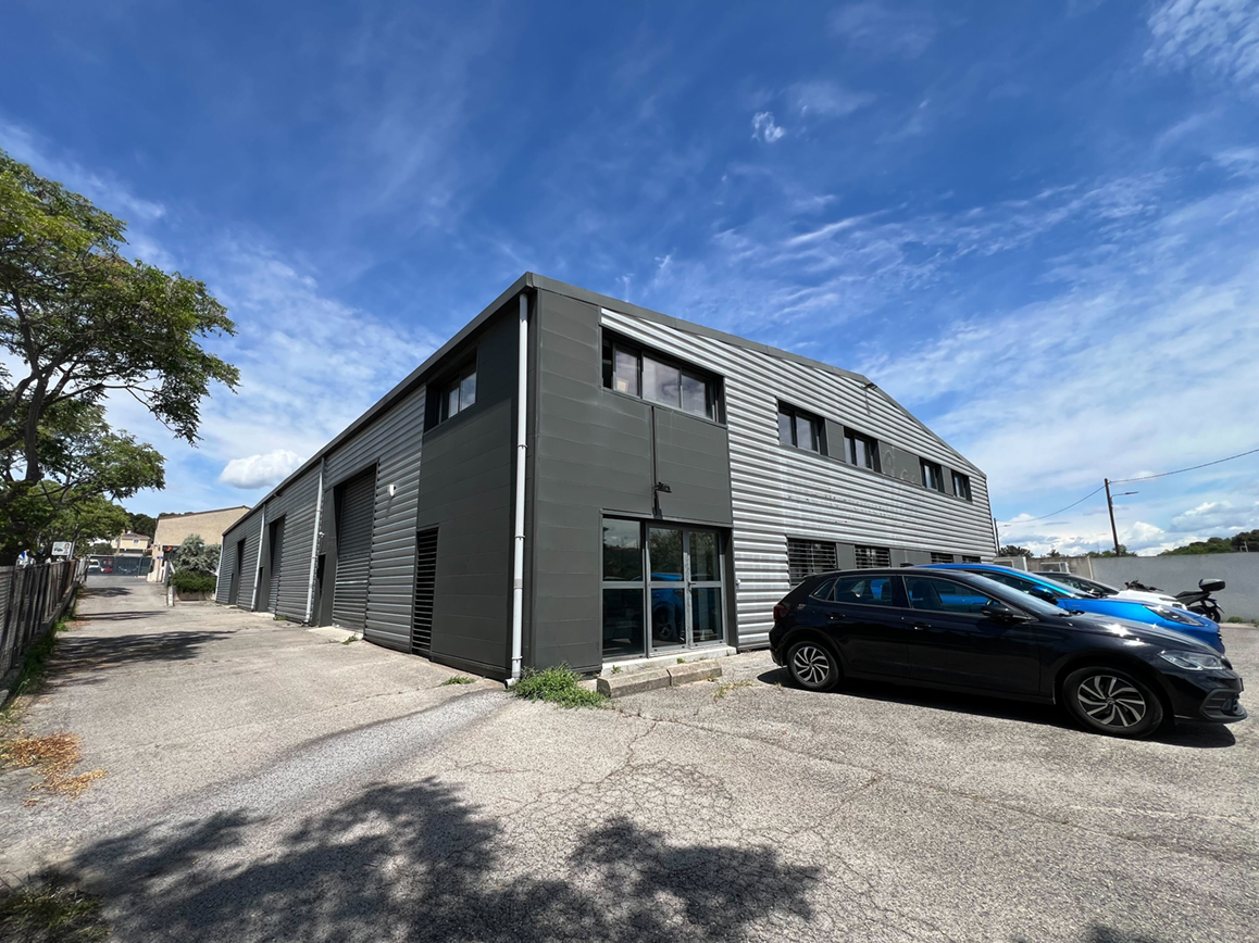 Nouveaux locaux profil